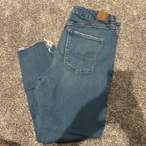 American Eagle curvy hi-rise jegging.
